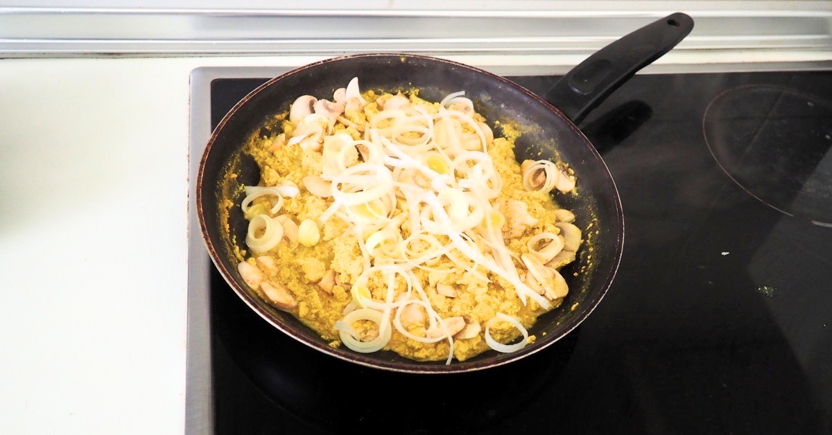 Vegan egg scramble recipe